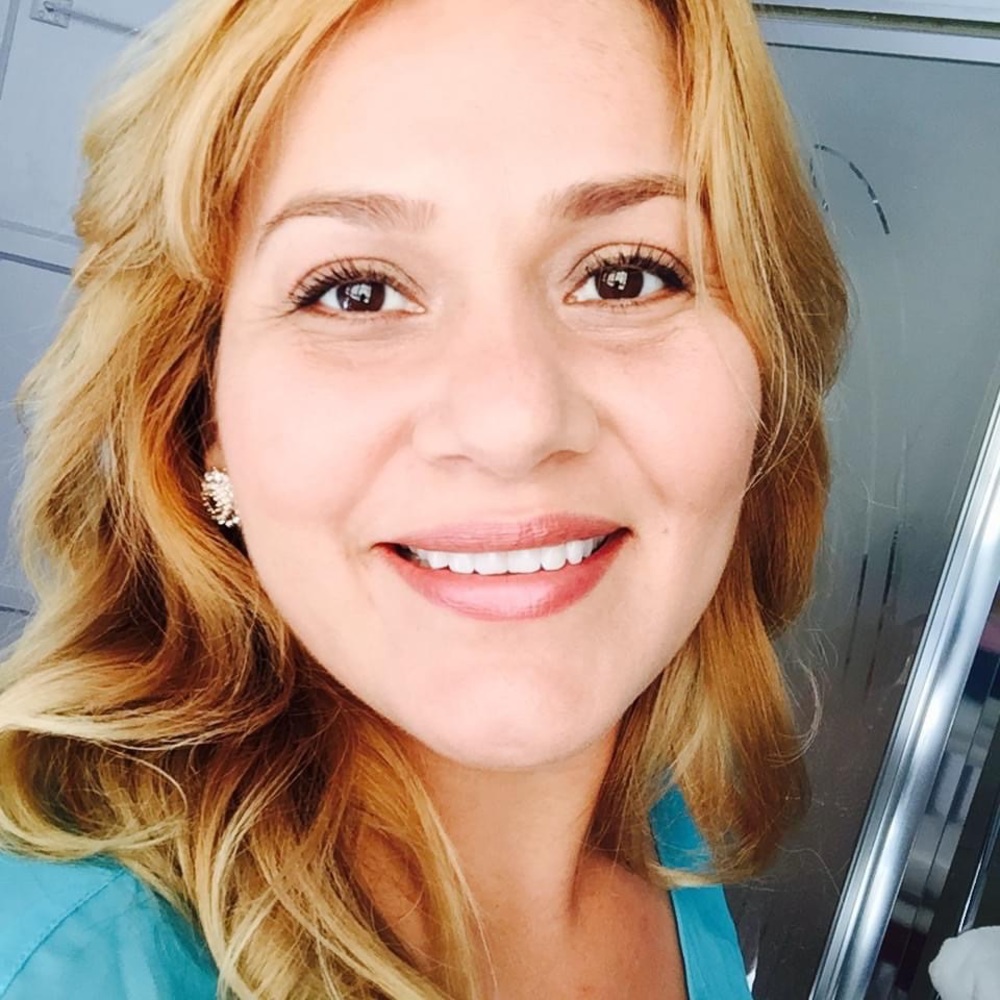 Meet your Posher, Maria